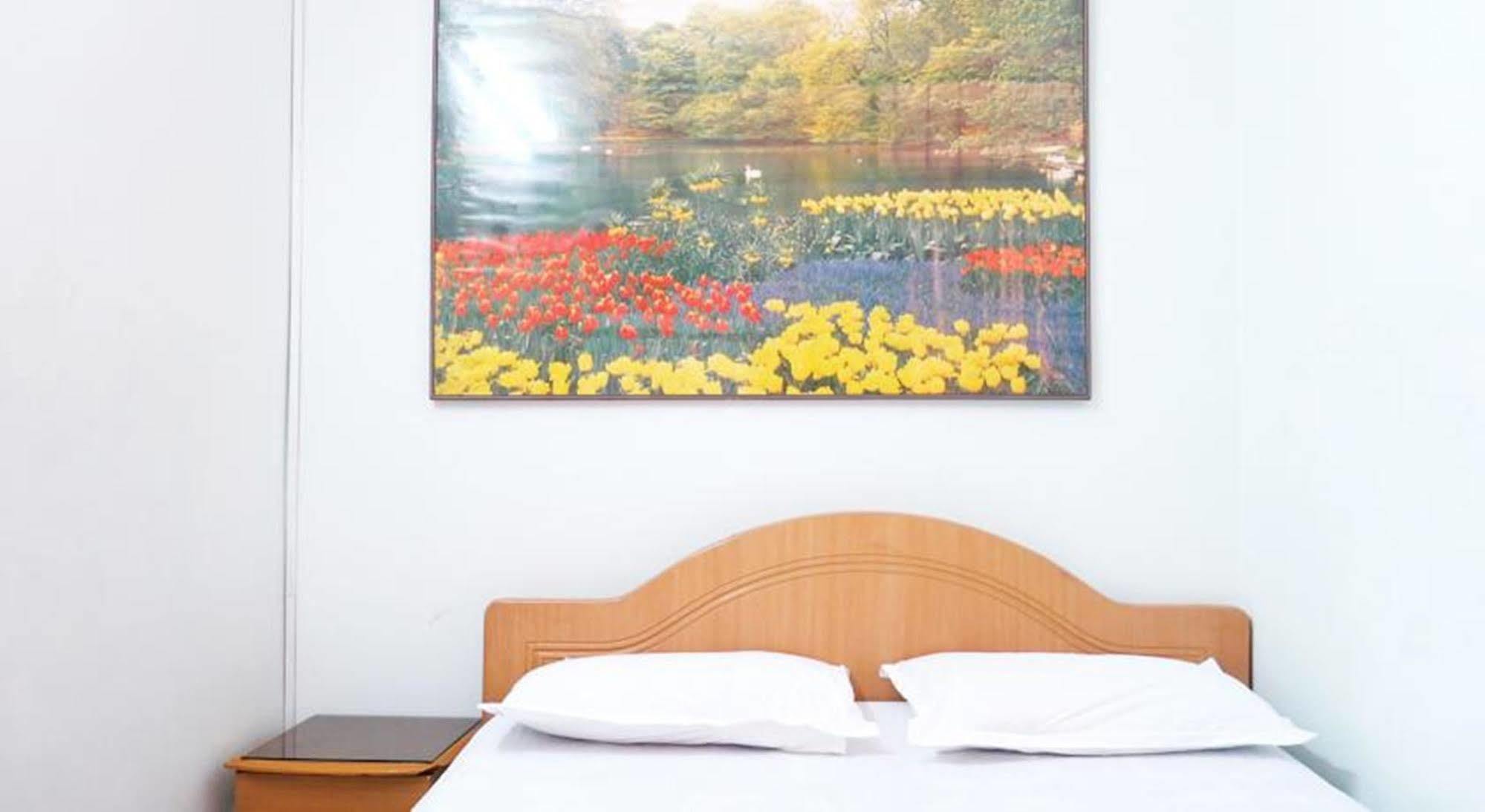 Banana Leaf Hotel Хошимин Екстериор снимка